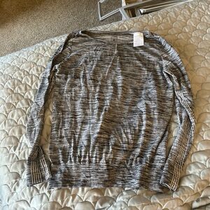 Nike Women's Black and Gray Long Sleeve Dri-Fit Top Size M